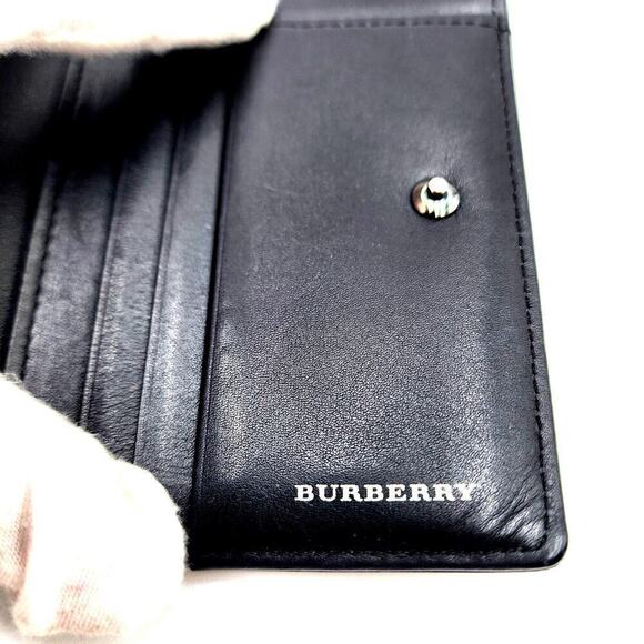 BURBERRY Black embossed patent leather kiss lock compact wallet - Picture 9 of 16